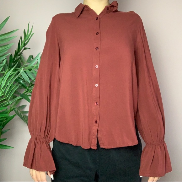 Forever21 Blouse with balloon sleeve - Picture 5 of 7